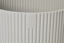 Bloempot Elho Vibes Fold Rond - D22 X H20cm - Zijdewit 10 Bloempot Elho Vibes Fold Rond - D22 X H20cm - Zijdewit -Tuinbenodigdheden Bevordering elho vibes fold rond 22 wit d22 h20cm bloempot zijdewit 3 12