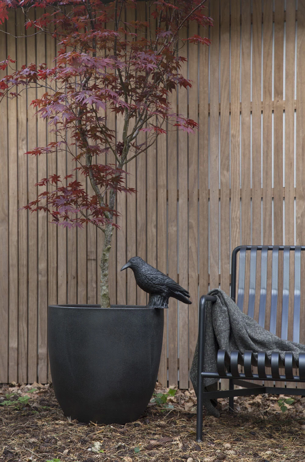 Capi Bloempot Bol Urban Smooth NL - D35 X H34cm - Zwart 4 Capi Bloempot Bol Urban Smooth NL - D35 X H34cm - Zwart - Afbeelding 2