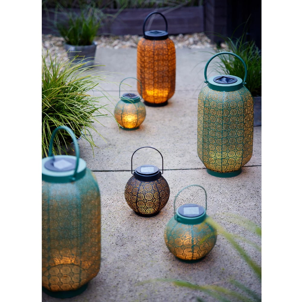 Lumineo Solar Lantaarn - LED - D14 X H16cm - Zwart/Goud - Afbeelding 4