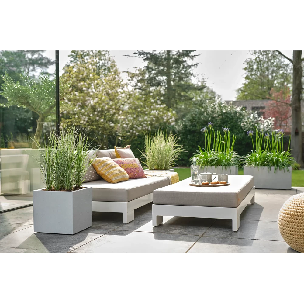 Elho Vivo Next Vierkant Wielen 40cm - Warm Grijs 9 Elho Vivo Next Vierkant Wielen 40cm - Warm Grijs - Afbeelding 7